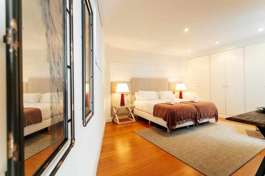 Minty Stay 3Bd Apartment - Triana Seville Luaran gambar