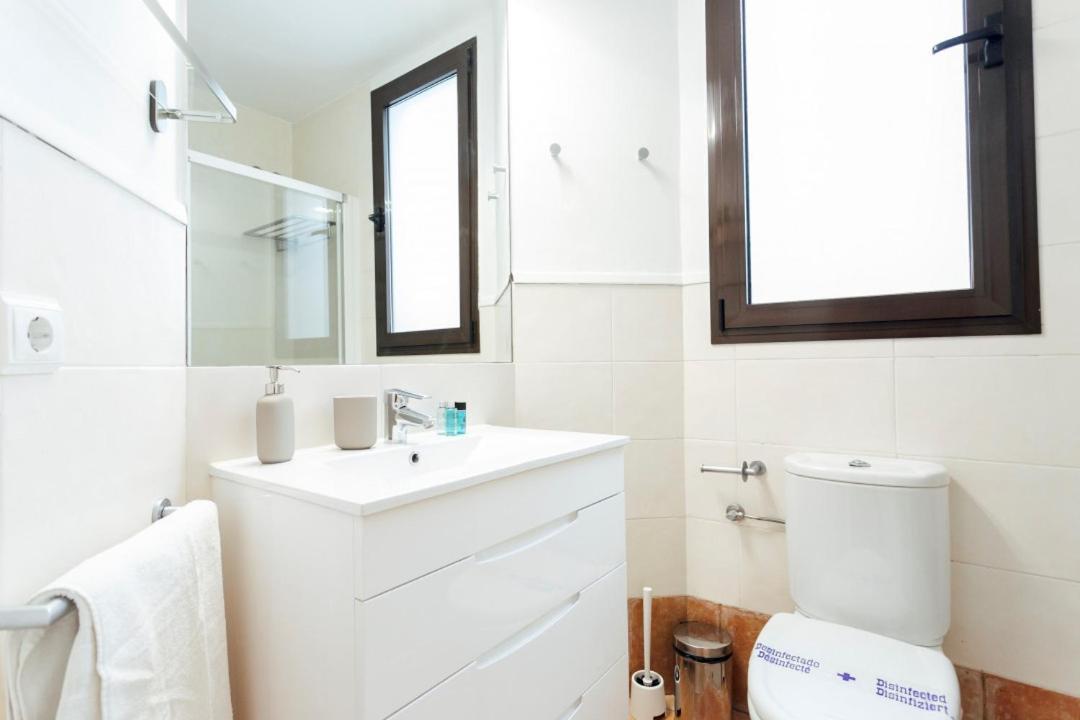 Minty Stay 3Bd Apartment - Triana Seville Luaran gambar