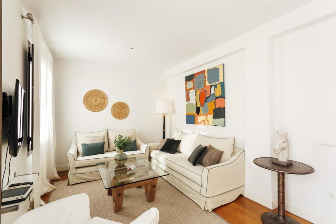 Minty Stay 3Bd Apartment - Triana Seville Luaran gambar