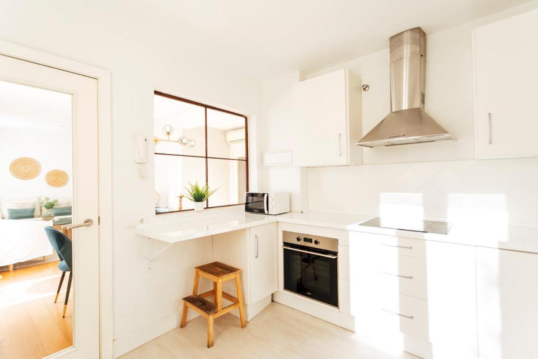 Minty Stay 3Bd Apartment - Triana Seville Luaran gambar